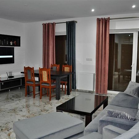 Apartament „Sloneczna Polana” กูโดวาสโดรยจ์ ภายนอก รูปภาพ